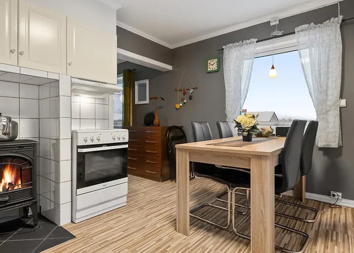 Turistvegen Tromsdalen - Near Cable Car Tatil Evi Tromsø