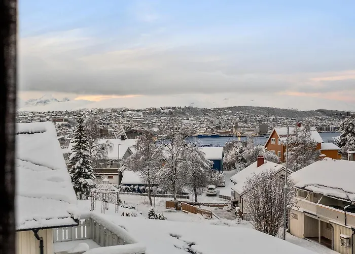 Tatil Evi Turistvegen Tromsdalen - Near Cable Car