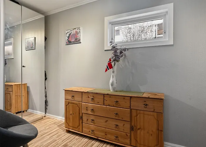 Tatil Evi Turistvegen Tromsdalen - Near Cable Car Tromsø